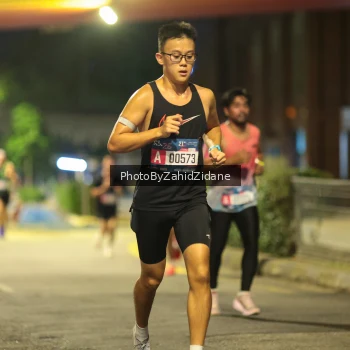 Runner Photo 3713515