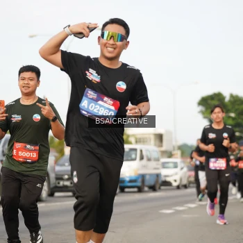 Runner Photo 3713562