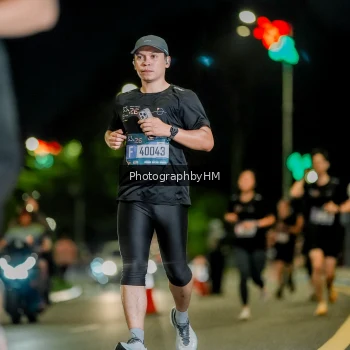 Runner Photo 3713576