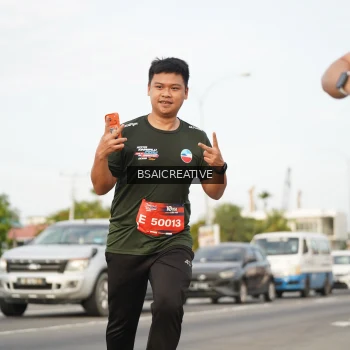 Runner Photo 3713585