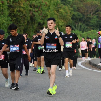 Runner Photo 3713684