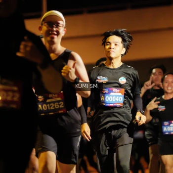 Runner Photo 3713709