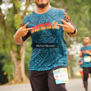 Runner Photo 3713713