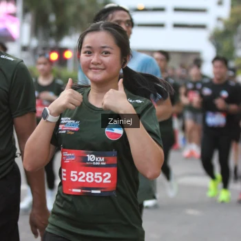 Runner Photo 3713758