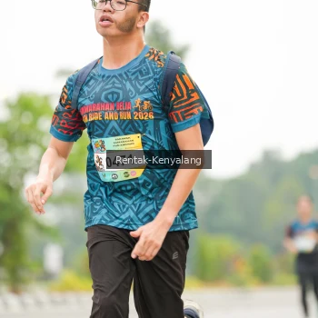 Runner Photo 3713772