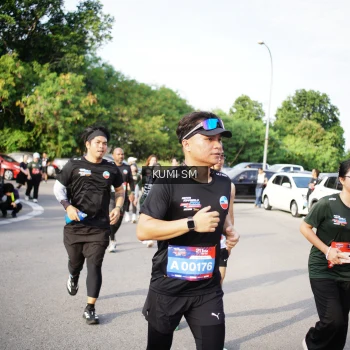 Runner Photo 3713778