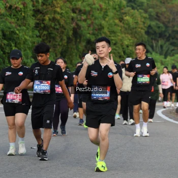 Runner Photo 3713790