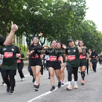 Runner Photo 3713797
