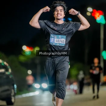 Runner Photo 3713802