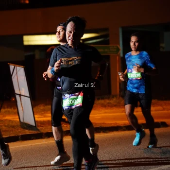Runner Photo 3713812
