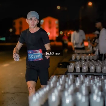 Runner Photo 3713890