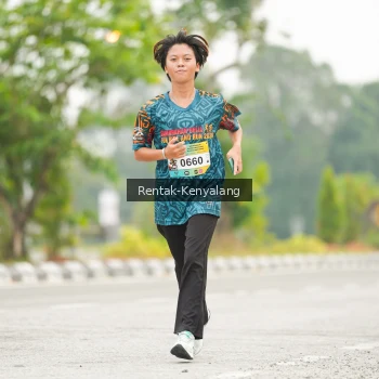 Runner Photo 3713896