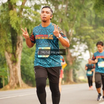 Runner Photo 3713913