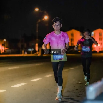 Runner Photo 3713916