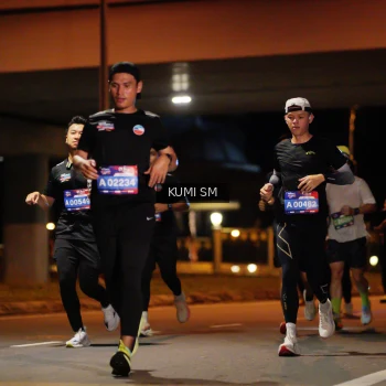 Runner Photo 3713942