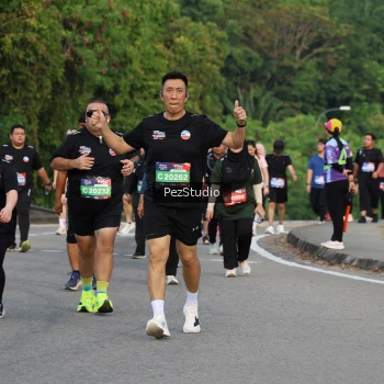 Runner Photo 3713956