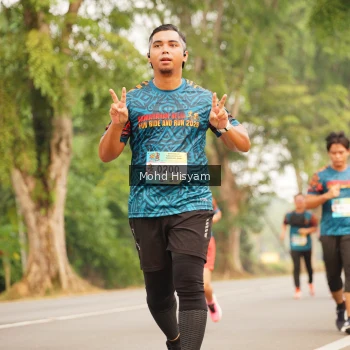 Runner Photo 3713991