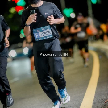 Runner Photo 3714023