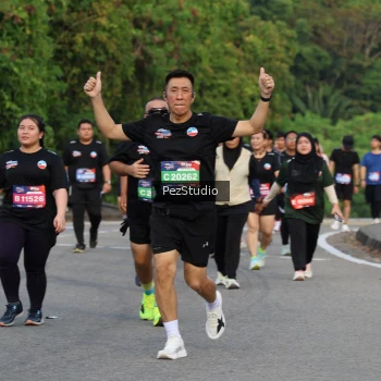 Runner Photo 3714031
