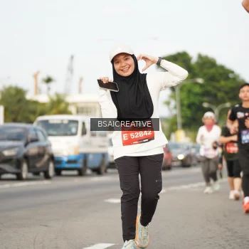 Runner Photo 3714043