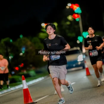 Runner Photo 3714056
