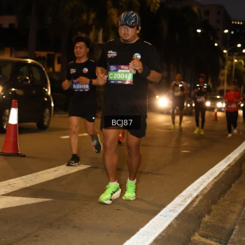 Runner Photo 3714110