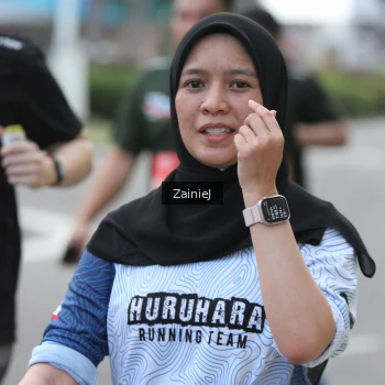 Runner Photo 3714178