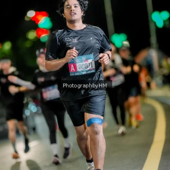 Runner Photo 3714212