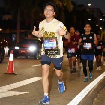 Runner Photo 3714222