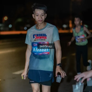 Runner Photo 3714235