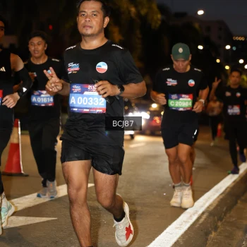 Runner Photo 3714248