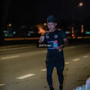 Runner Photo 3714258