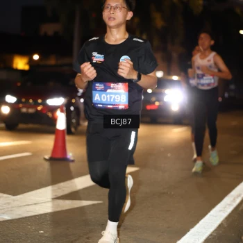 Runner Photo 3714272