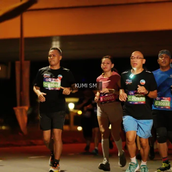 Runner Photo 3714298