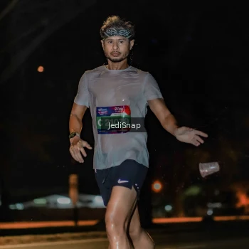 Runner Photo 3714371
