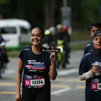 Runner Photo 37144