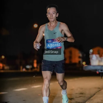 Runner Photo 3714400