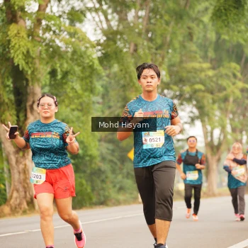 Runner Photo 3714412