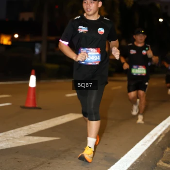 Runner Photo 3714423