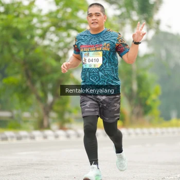 Runner Photo 3714437