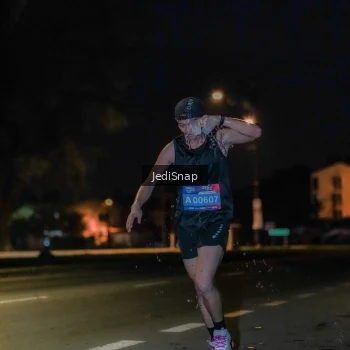 Runner Photo 3714476