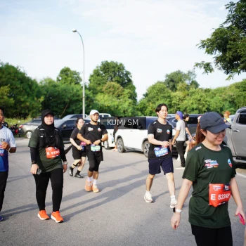 Runner Photo 3714500