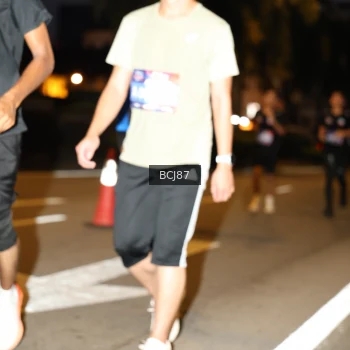 Runner Photo 3714512