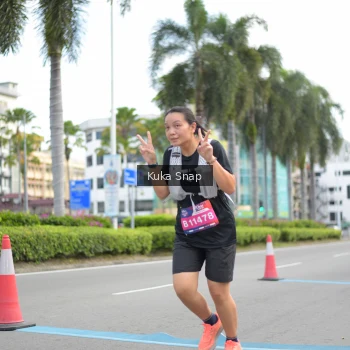 Runner Photo 3714533