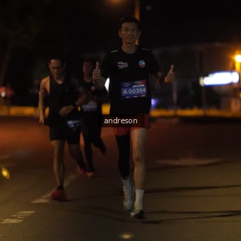 Runner Photo 3714541