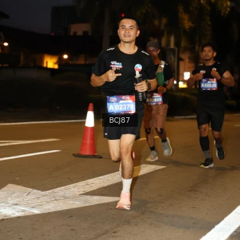Runner Photo 3714548
