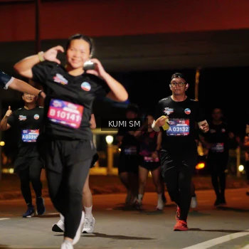 Runner Photo 3714593