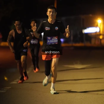 Runner Photo 3714613