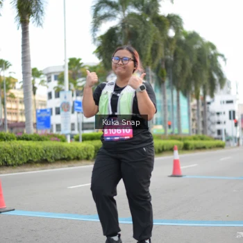 Runner Photo 3714659