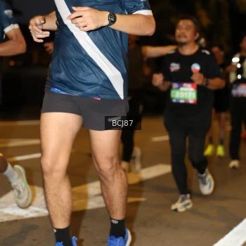 Runner Photo 3714663
